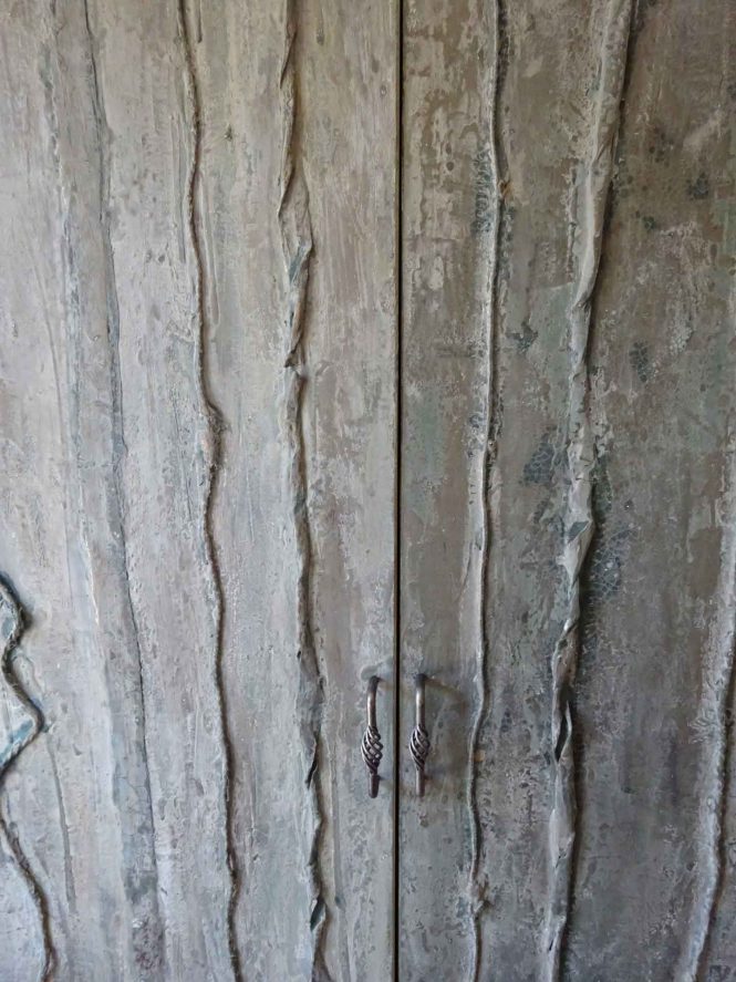 Bronze doors, detail, alchimia, bronze, 220x117 cm