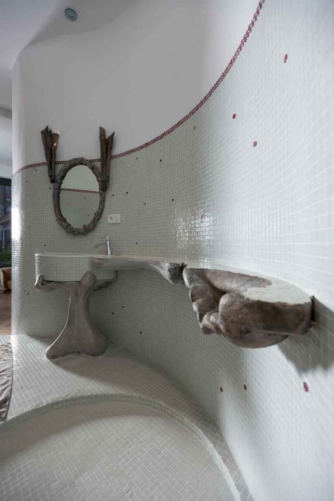 Organic shower room tablet sink, halchimia, mosaic