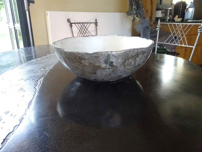 Pearly bowl, halchimia, bronze, 30 cm